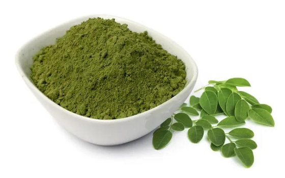 OEM Moringa পাউডার ব্যক্তিগত লেবেল moringa ক্যাপসুল জৈব কাস্টমাইজ moringa পাতার গুঁড়া